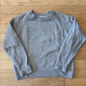 Zara taupe sweater | size medium
